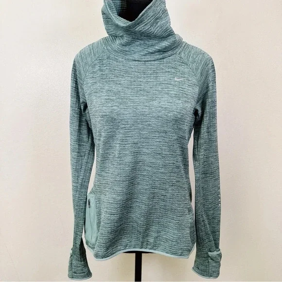 Nike Sphere Element Dri-Fit Pullover - Picture 2 of 16